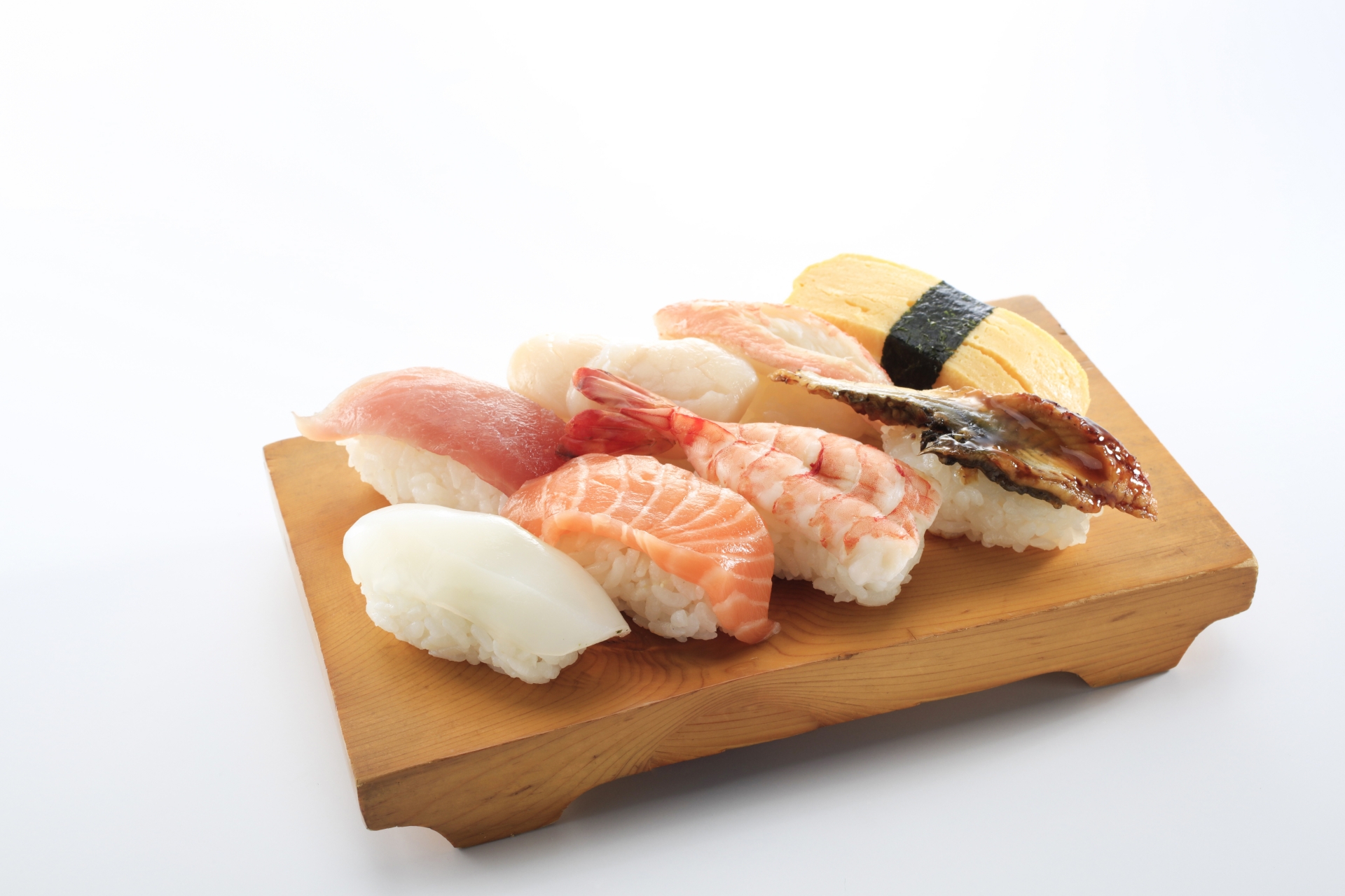 お寿司の食べ方の基本｜醤油・箸・順番の正しいマナーを徹底解説