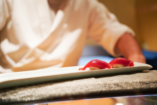 寿司屋で「おあいそ」と言うのは間違い？