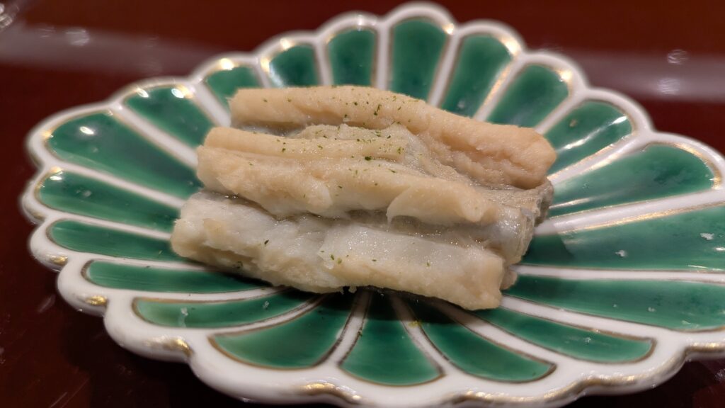 地元客に愛される理由は、こだわり抜いた食材